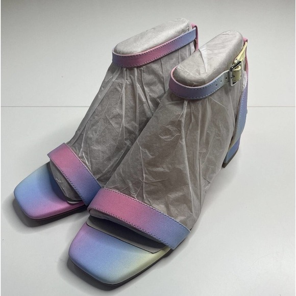 NEW Vince Camuto Jantta High Heel Rainbow Sandals Size 7.5 Women’s Pink Blue - Picture 6 of 11